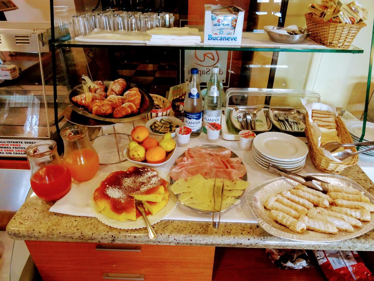 Residenza Il Giglio Bed and Breakfast Mozzecane Eksteriør billede